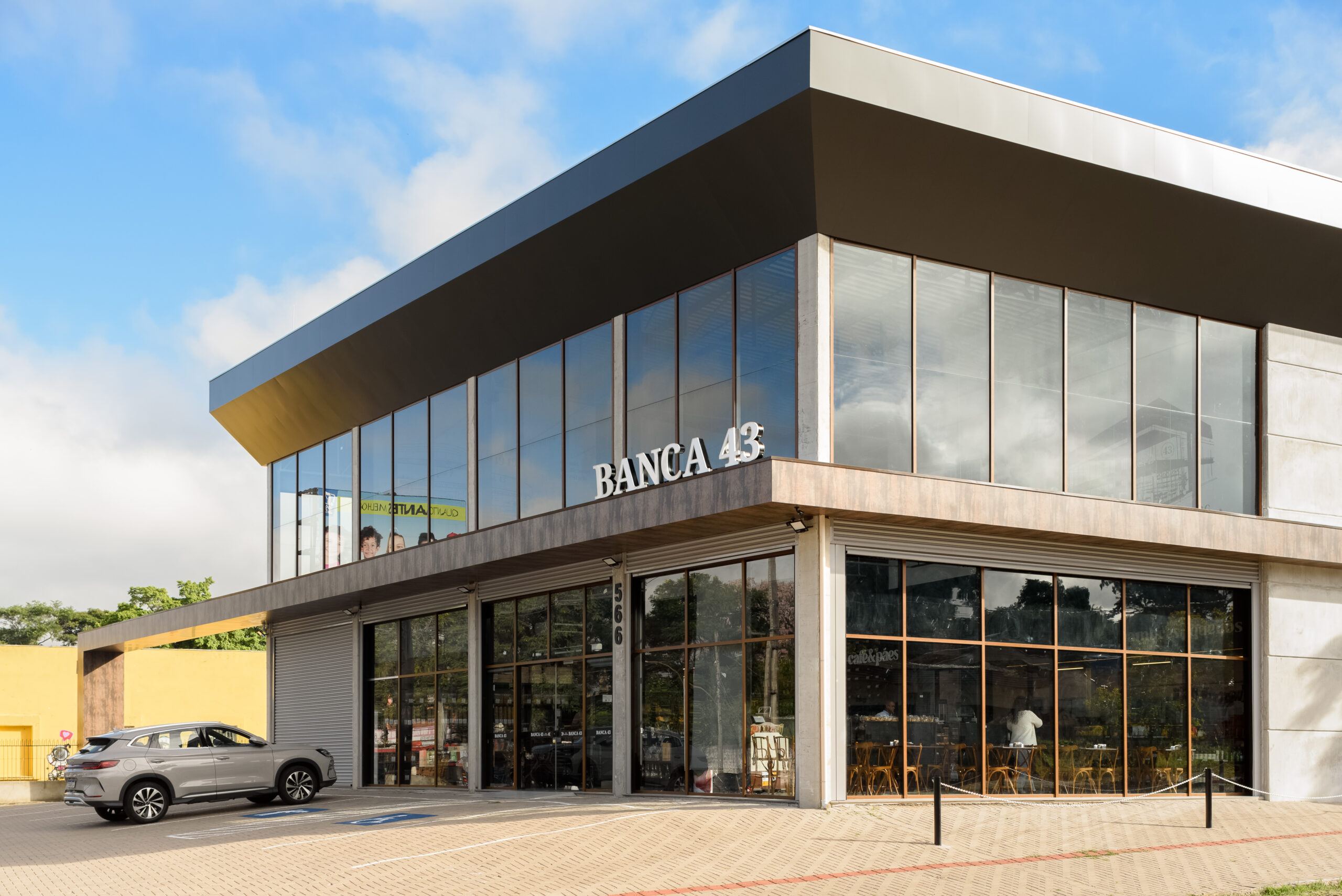 Banca 43